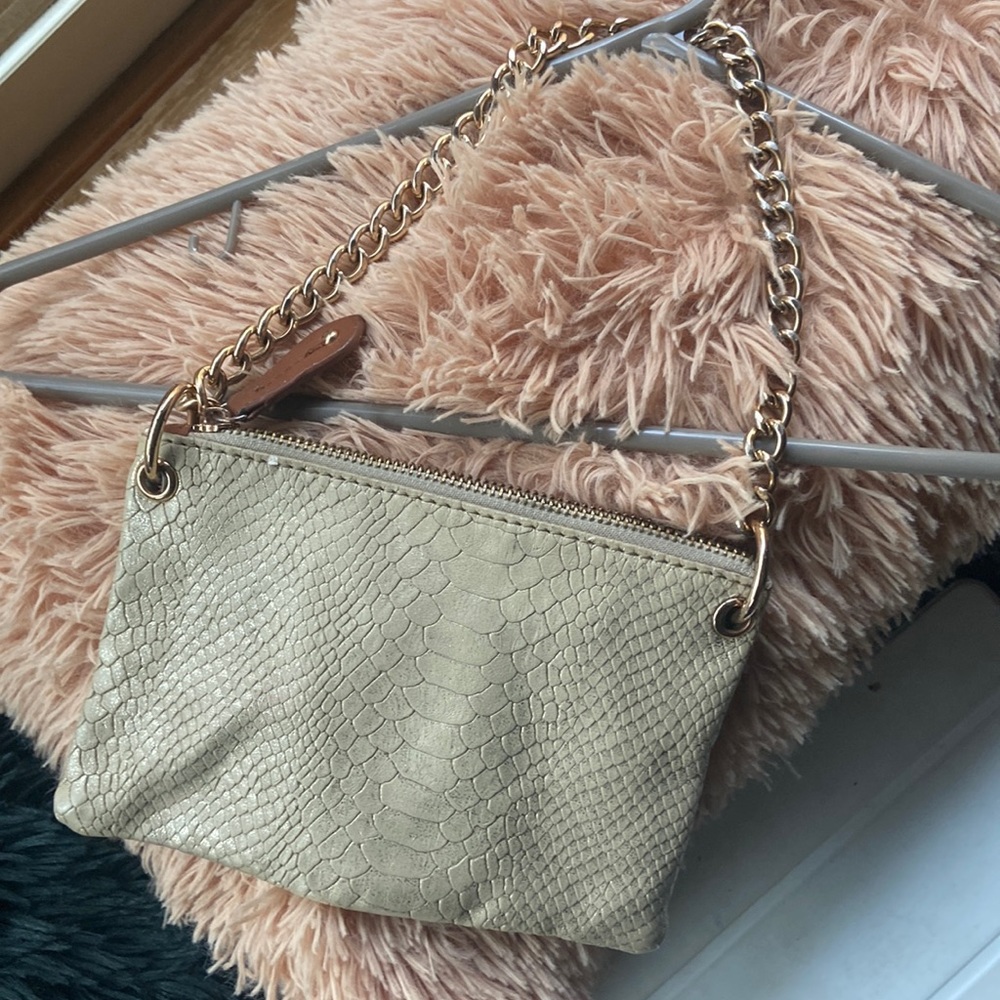 BIG BUDDHA SNAKESKIN print fall bag/ gold chain/ floral interior/ tan with gold